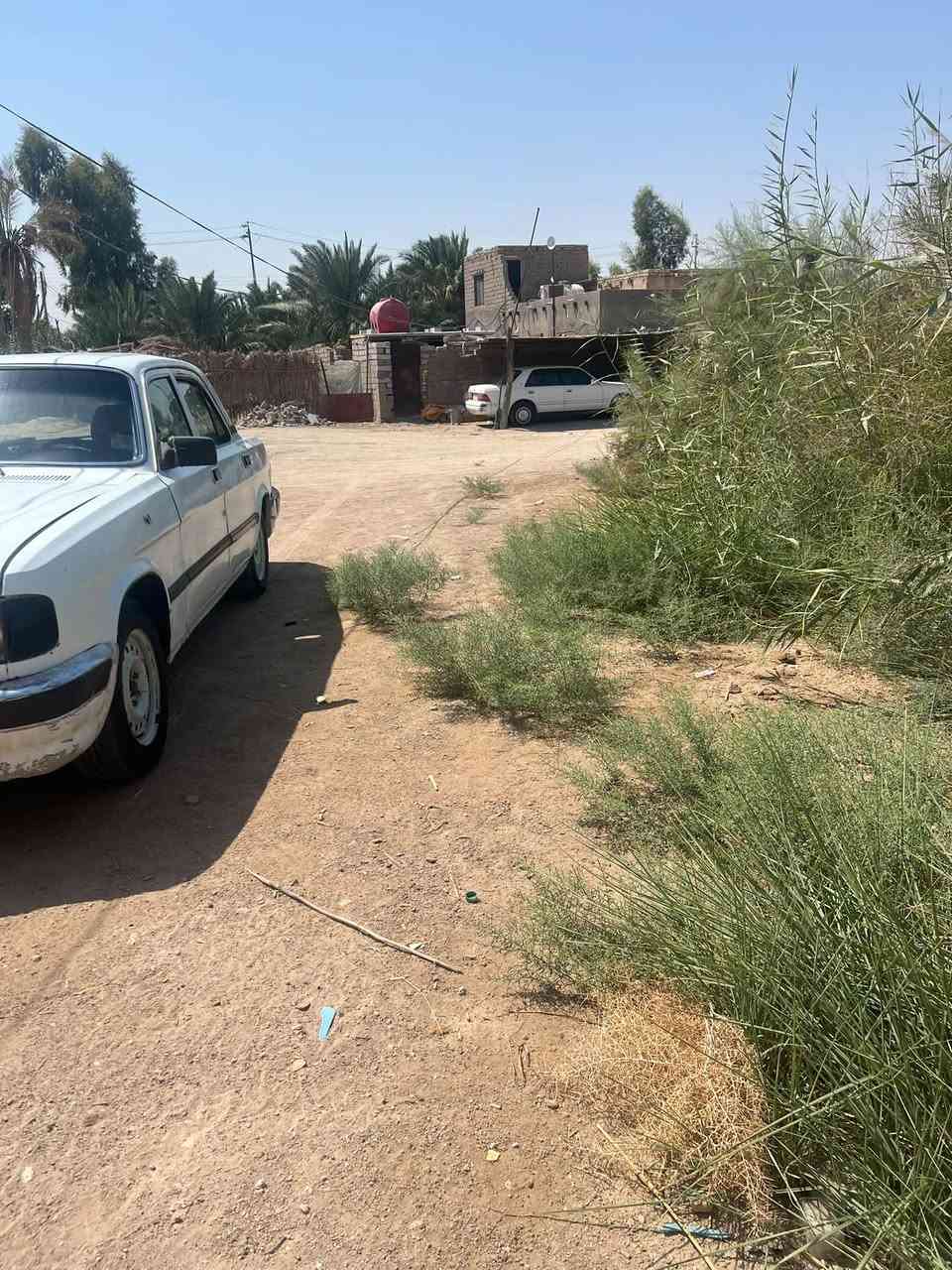 سلام عليكم 
فولكا للبيع رقم ذي قار شرط التحويل مكينه وكير شرط حداديه جديده تخم تاير كهربائيات كله شغاله باتري جديد 
رقم الهاتف *********** السعر 27
