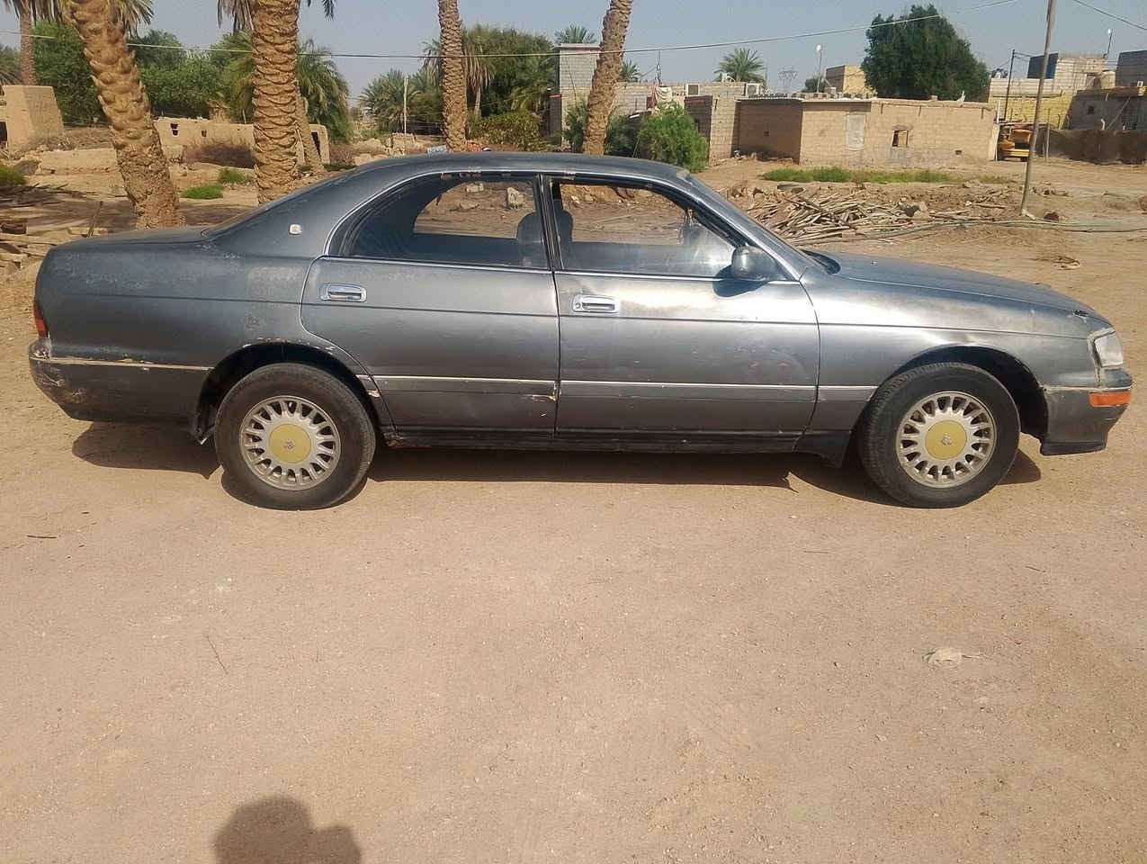 السلام عليكم سياره للبيع موديل 93 سعر 35 وبيها مجال. ***********
