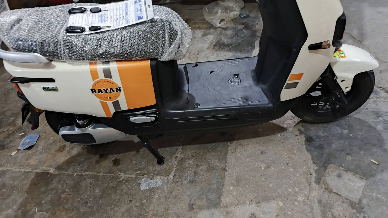 دراجه شحن ريان الحديث
نضافه فول سته باتري يقرأ ١١
مستعمله شهرين ونص
بيها وصل شراء وبصمتين وسويجين
مكاني بغداد الشعب قرب المحكمه 
سعرها ٨٥٠ 
***********
