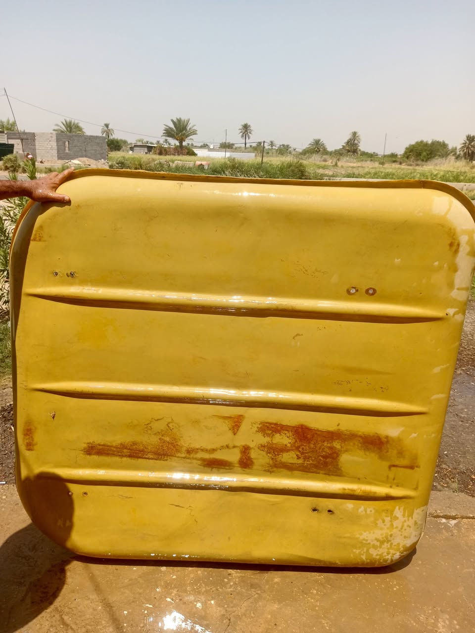 ويل كاوسكي 70نضيف للبيع معى شمسيه نضيفه مكاني بغداد الرضوانيه قرب التله ***********
