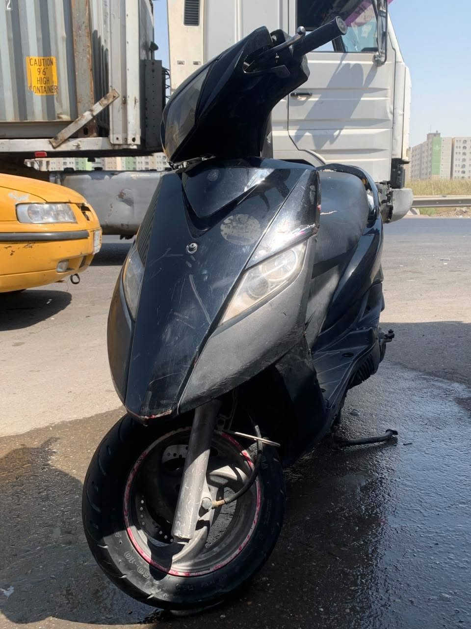 يالله سلام عليكم دراجه ماكس ثعلب جيتي ار ١٤٠ موديل ٢٠٠٥ دراجه خير من الله دراجه كدامك تجي تفحص واتكلب وشوف كدامك دراجه اني مبدل بيه بس زنجيل دراجه بيه أوراق اتواصل أكثر واتساب أو اتصل عله رقم ***********
