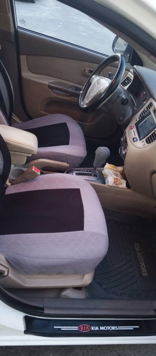 ريو موديل 12 محرك 16 طخم جديد بيها جاملغ خلفي صبغ السعر 85    موبايل *********** /***********
