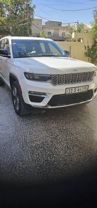مستعجل على البيع السعر ٢٣٥  موديل ٢٤ ماشيه ٢٤ ميل  تلفون ٠٧٩٠٦١٢٣١٥٧
