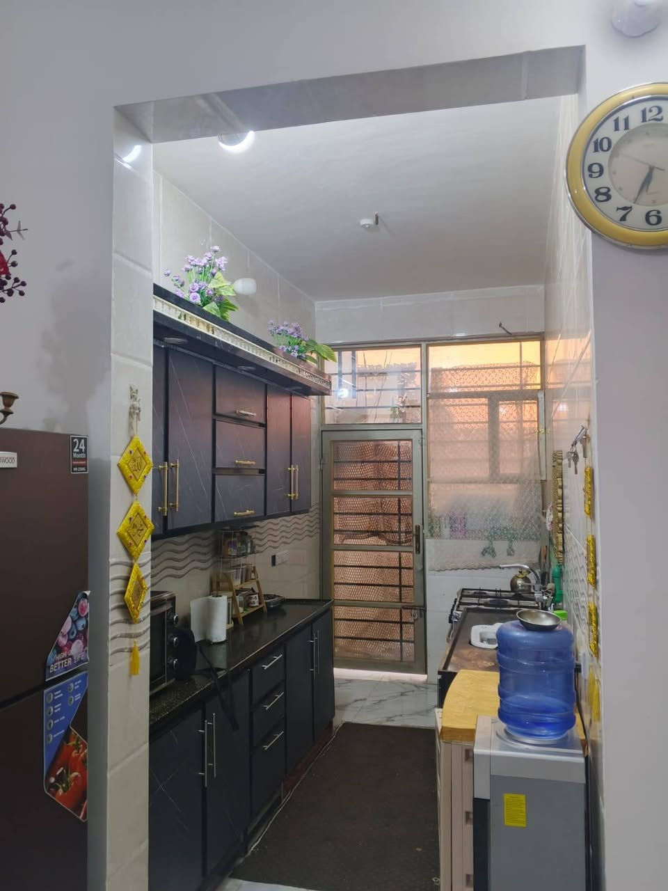 يالله🌹

تحية طيبة🌹

بيت🏠للبيع
مساحة 100 متر طابقين بناء جديد
الموقع نزلة شارع السكلة القبل شارع ام البنين

للاستفسار ☎️

***********
***********
او مراجعه مكتب رائد البنواوي للعقار 
حي الموضفين مقابل مدرسه نون والقلم الأهليه 

اهلا وسهلا🌺

