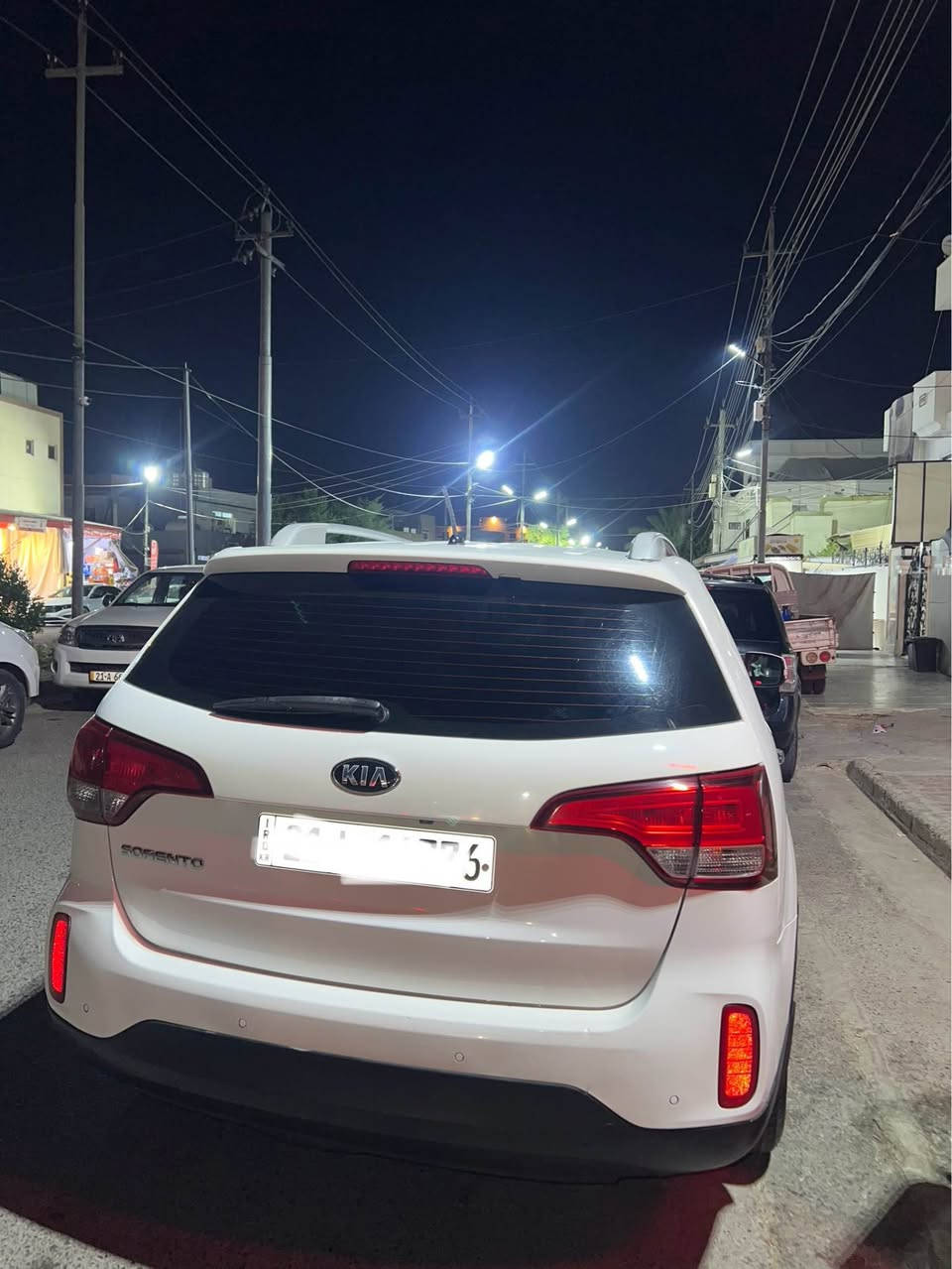 سلام و علیکم اخوان كيا سورنتو ٢٠١٥ سيارة فقد بونيد بدل بلادي سيارا بدون ضرر بشرط سونةر سيارة بعد بونيت كفالة بي  طخة السيارة ٢٠١٥ قابيل شنو مابي طخة سنوية جديد ٢٠٣١ فحص هزة كلة جديد بسمي سيارة اريد وكالة بسمة براحتك تحويل بنفسل اليوم محرك ٤ سلندر دوش ٧ سبحة راكب تبريد الكير محرك كلة بشرت*********** عندي واتساب📞 أربيل, العراق
