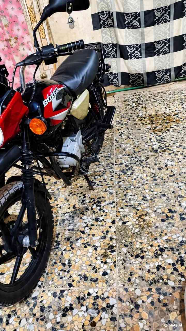 🩵🩷السلام عليكم شباب دراجه بوكسر للبيع دراجه ماكينتها تخبل دراجه المعدل مالها يخبل وسريعه كلش ومكفوله كفاله عامه من تاير للتاير كلشي مابيها كهربايات كلها شعاله سلف هندر اوراقها كامله سعر مليون بيها مجال مكان بغداد البلديات رقمي *********** راسلني وتدلل🩵🩷
