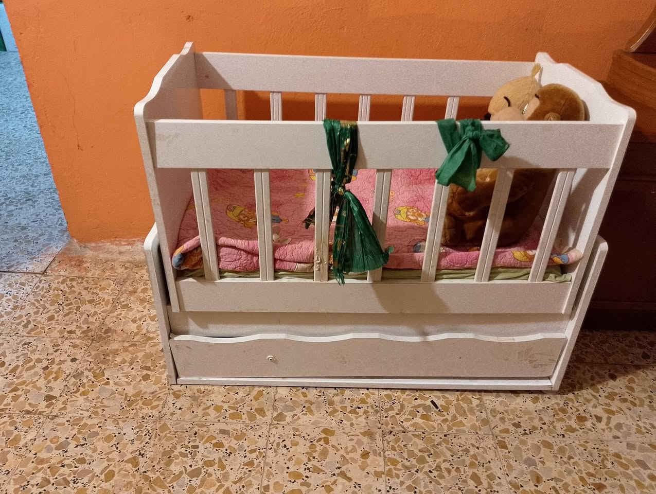 سلام عليكم للبيع اثاث بيت كامل تفاصيل اكثر واتساب او خاص ***********
