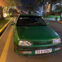 🚗 فولكسفاغن كولف موديل 1995 للبيع  🔹 محرك 1800 DOHC مرغوب 🔹 كير أوتوما...