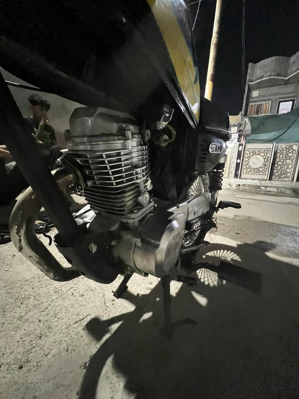 نامه  كور جديد انتنس شاصي ٢٠١٧شرط معدل وشلعه فول دبلات شغاله تانكي وكشن جدد السعر ٣٢٥وبي مجال لاستفسار عا رقم ***********
