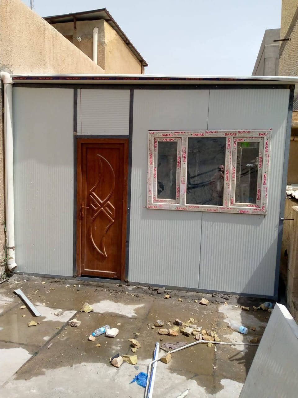 لمكتب صلاح الفيلي للتصنيع كافه اعمل السندويج بنل وكافة اعمل الحداده حسب الطلب وبمواصفات عالميه مستعدون لتجهيز الشركات بكافه اعمل السندويج ونصب الكرفانات والحمامات بدقه عاليه الاتصال على الرقم او مراسلتنا عبر الواتساب ***********. او***********
