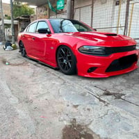 تشارجر RT • ٥٫٧ لتر • ٨٥ الف مايل