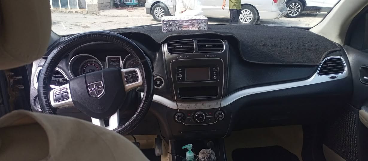 بسم الله الرحمن الرحيم
اللهم صل على محمد وال محمد 
جورني موديل 2018 محرك 3600
3 قطع تبريد تحكم ستيرن جهتين 
ارباكات كلها سليمة كير محرك خير من الله 
سيارة باسمي مشروع وطني رقم الجديد الإنكليزي 
سنوية مجددة إلى 2030 مسوييله هزة هاي السنة 
السعر 155
وبيها مجال للشراي 
سيارة موظف من البيت للدوام بالعافية على الياخذها 

رقم هاتف *********** آفاق, القادسية

