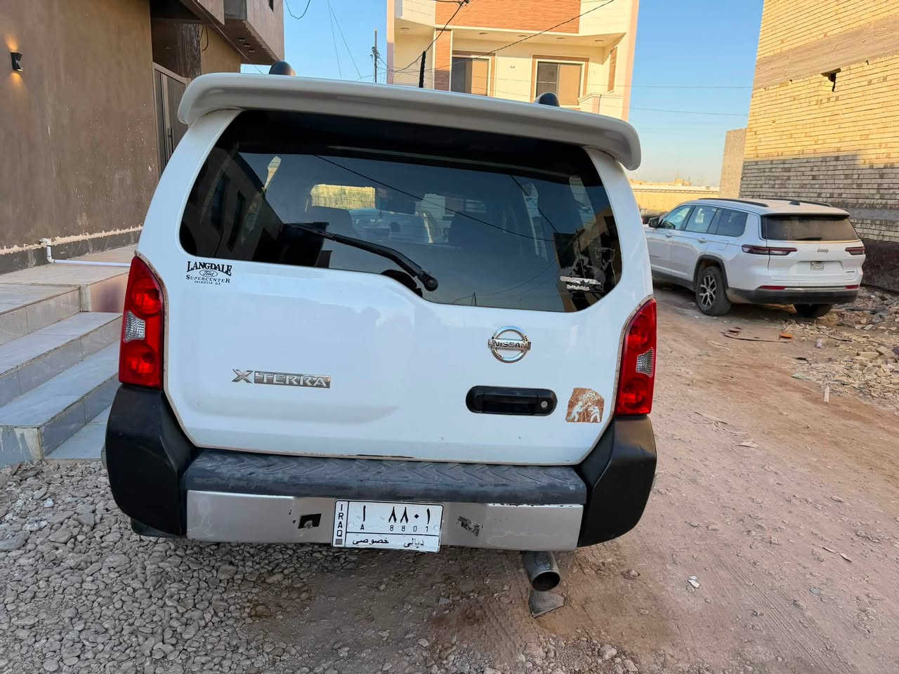 للبيع او للمراوس 
نيسان اكستيرا موديل ٢٠٠٩ سته سلندر  محدثه كاميرا خلفيه وكار باي بيها شاشه كامله 
سياره جاهزه  مابيها اي عطل 
السعر ١٠٠ ورقه وبيها مجال بسيط 
***********
