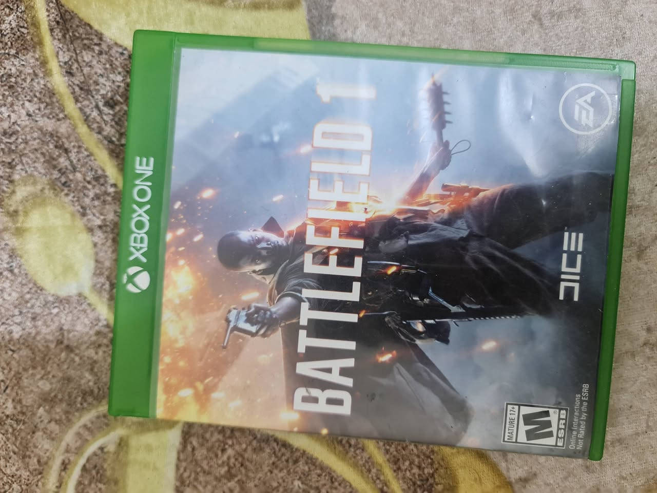 السلام عليكم xbox one fat 500GB للبيع بي جويستك كيميسر احترافيه والعاب 
Gtav
Battlefield1
Assassins creed
ويوبي اس مكسيما 850 جديد بعد بي ضمان ١١ شهر  للبيع ب230وبي مجال رقم *********** اوخاص العنوان بغداد البلديات

