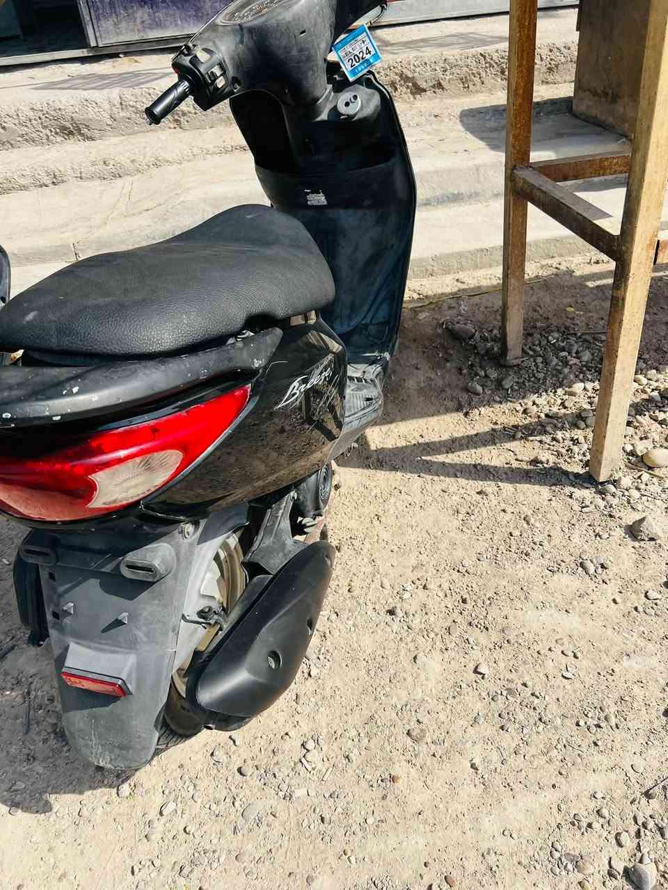 سلام عليكم شباب الدراجه نضيفه بي معنه الكلامه
ودراجه مامفتوحه وخير من الله الشريد ينتصل علارقم 
***********بي وتساب ولعنون عنون عبيدي وذا تريد جيب وياك فيتر الدراجه مامفتوحه ابد
