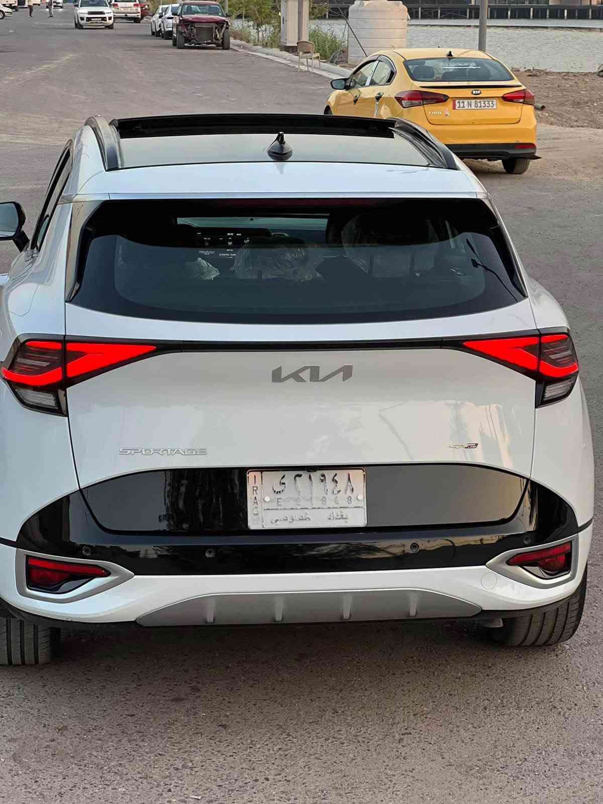 سلام عليكم
للبيع سبورتج  جي لاين فول للاخير 

موديل 2024 ابيض بأسمي تحويل مباشر 

تصال : ***********

السعر : 224$ وبيه مجال 

اعله فه بل سبورتج فول الأخير 

سياره كفاله كفاله عااامه حته من رصعا وزلغ

موديل 2024 ابيض 

جيتي لاين 

مكينه 2000 دوش المرغوب 

رقم بغداد ابسمي 

بنرامه 
تخم تاير 
حساس امامي خلفي 
فتحة سقف 
شحن واير ليس 
حداديه جديده
السيارة بوضع الشركة كلشي 
السياره كفاله عامه 

العنوان بغداد البلديات  

للاستفسار الاتصال ع الرقم
