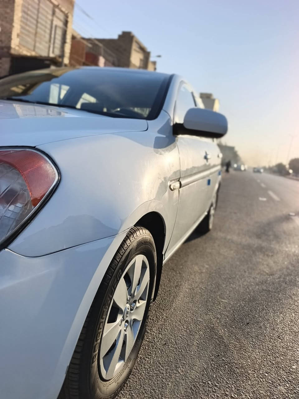 السلام عليكم اكسنت موديل ٢٠١٠خليجي رقم بغداد الدولي هزة جديدة أرقام جدد سنوية صالهة ٦ أشهر من نافذة مكينة ١٦٠٠ قبل شهر شادهة مال حاوية تبريد ثلج تخم تاير جديد باتري جديد مناقصهة أي شي شواصي لغود كفالة بيهة مكانين صبغ صغار خشم البنيد والجاملغ وبهة بارد باب السايق شوية مكاني بغداد حي اور السعر ٨٥ وبهة مجال للاستفسار ***********@

