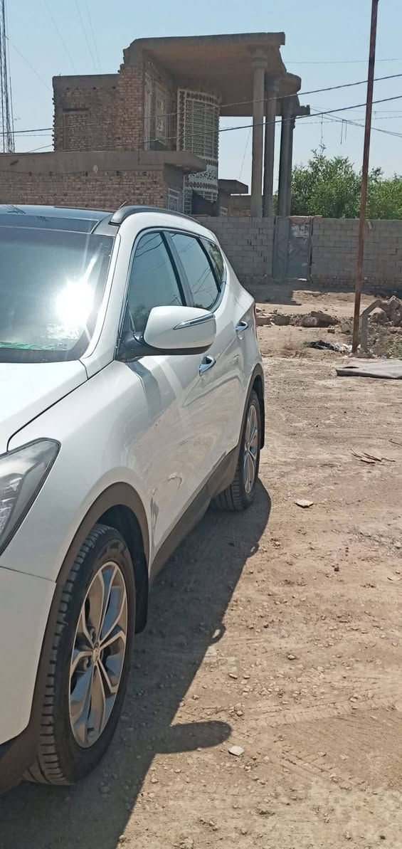 سنتافيا ٢٠١٤ خليجيه كفاله عامه   السياره مكينه 6 سلندر 3.3L فول مواصفات  سبعة  راكب,ويل حجم 19,,,حساسات خلفيه,كامره خلفيه ,بصمه تشغيل+بصمه ابواب, كشافات ضباب تحكمات ستيرن, ثلاث قطع تبريد + تبريد منفصل,تبريد كشنين كهربائي اشاير+ ترحيب بالمري,برد السياره الخلفيه بلاديات. لايتات تصعد تنزل, نضام Eco ,مانع تزحلق, نزول منحدرات, رقم بابل باسمي , سياره عليها ادامه كامله من تخم تاير  باتري  والسياره نظيفه  مكان السياره نجف  للاستفسار أكثر اتصال ع ***********
