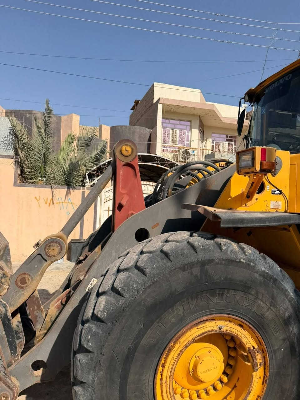 شفل للبيع 
Volvo 
حجم L180
موديل ٢٠٠٥ دخولية ٢٠١٩ بصرة
نظافة فول 
***********
