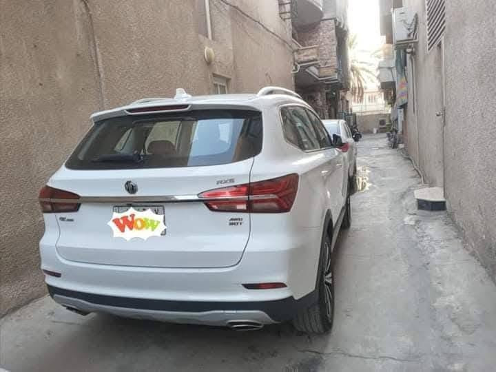 السلام عليكم بيع سريع جوه السوك ونضيف بلادي ماكو اختها بسوك
 سيارة نوع MG/RX5
موديل/2021
اللون/أبيض
السيارة ماشية 69700 كم
تاريخ شرائها مباشر(صفر) من شركة MG في 2022/4/22
 لايوجد فيها اي دعمة
 يوجد فيها ضمان صيانة المتبقي منه 2 سنة من اصل 6 سنوات
  السيارة جناي وليس بياع شراي.. موظف.. فقط من البيت الى الدائرة والعكس ونضيف شرط الفحص وتتاكد اي ضربه وصبغ قوي او حادث مبيها دواخلها بلادي برغي ممبدل منها نضيفه تجي شرط الفحص وين يعجبك واي مكان يعجبك وتبريدها ثلج رقمها بغداد ما عليها اي غرامات وتحويل مباشر ما بيها اي مشكله
سعرها 120 وبيها مجال
***********
