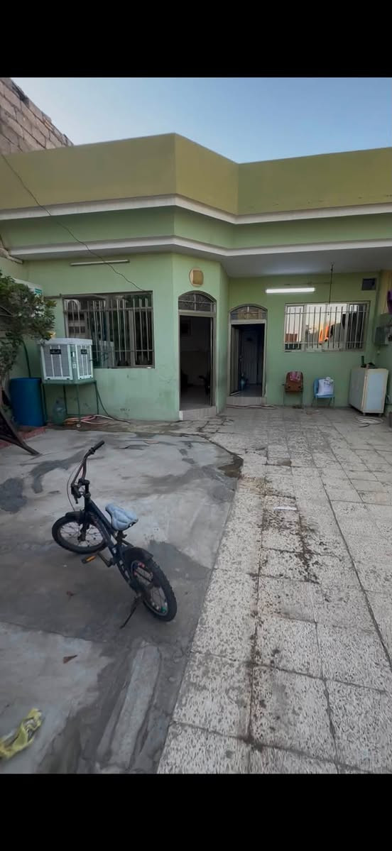 دار للبيع
دار سكنية زراعي حق تصرف 
كوكجلي قدس الثانيه

موقع مميز على شارع 15 

المساحة 280 متر مربع

يحتوي الدار على غرفتين نوم واستقبال وصاله 

ومطبخ مع مجمع صحيات عدد اثنين

للتواصل على الارقام

***********

***********

او مراجعة مكتب السيف للعقارات قرب مدخل الصعدة بعد دبي مول
