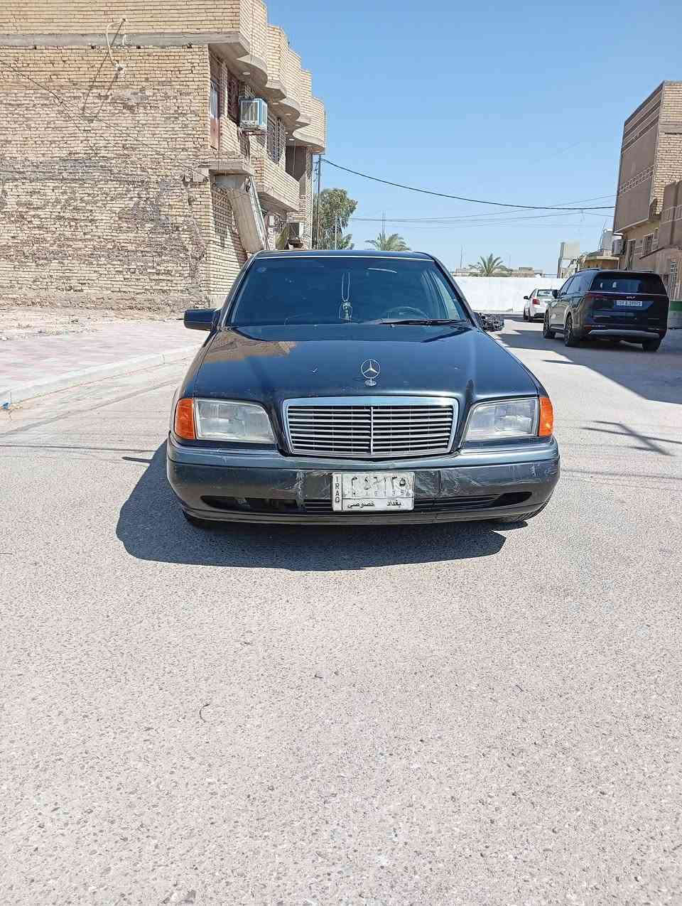 السلام عليكم مارسيدس للبيع بيبي شبح C200 موديل 97 رقم بغداد باسمي سنويه للسنة 2028 حداديه نضيفه مكينه بلاديه 4 سلندر شواصي قواعد دبلات بلادية على وضع الشركه سلايت شغال غرفه جلد تحكم كشنات كله شغال على وضع الشركه تبريد شغال *********** مكاني كربلاء المقدسه السعر 80 وبيها مجال الشراي الأستفسار اكثر الاتصال على الرقم
