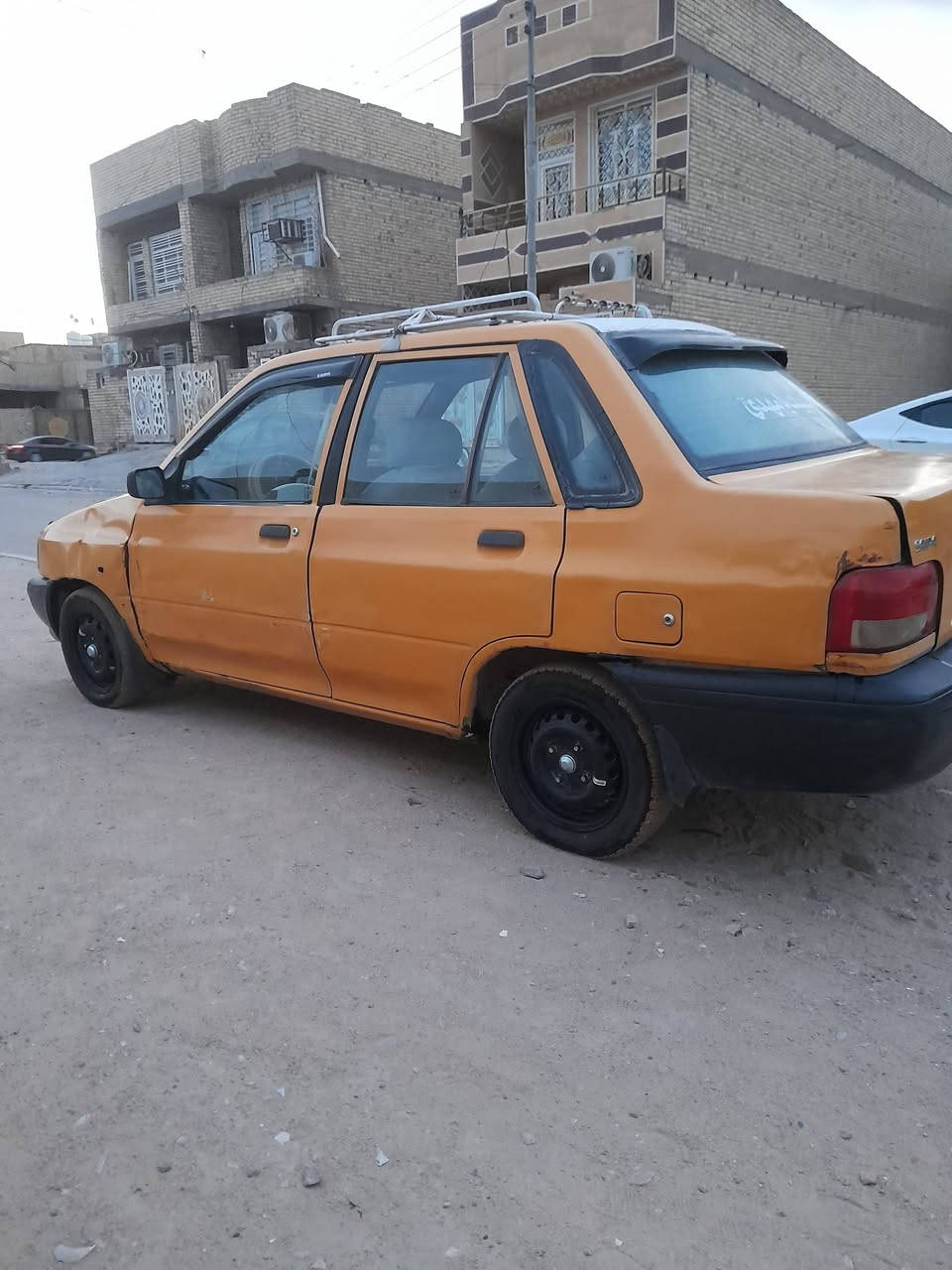السلام عليكم سايبه موديل ٢٠١٣رقم بغداد  للبيع مكينه بيهه بخار كير نمره رابعه تفلت حداديه كلهه جديده كهربائيات كلهه شغاله تبريد تدفئه شغال معمره وصبغ حزام سياره كلش ناعمه شواصي جديده  مسجل  سماعات تتقفل وتفتح على ريمونت مال عيشه ومبين كلشي بل صور السعر ١٢ وبيهه مجال عنوان كربلاء اتصل وبيك خير وتدلل ***********
