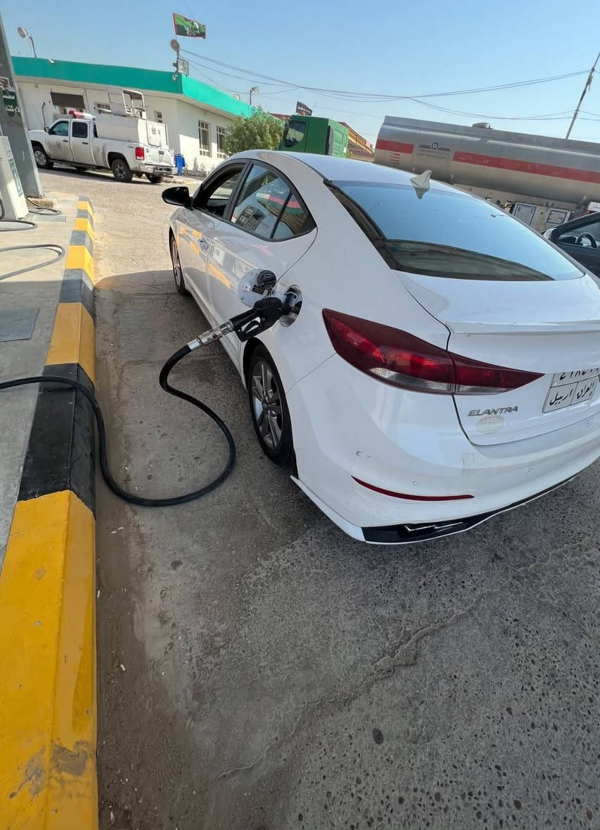 السلام عليكم النترا مديل 17 خليجي اربيل مكينه 2000 مكفوله فول مواصفات عده البصمه حداديه جديده تبريد ثلج سياره جاهزه 
بيه ضربه قليله مامصلحه ترجع ع البارد شبر 
  سنويه منتهيه سياره فاخرعبدالله 
السعر 120
*********** البصرة, العراق
