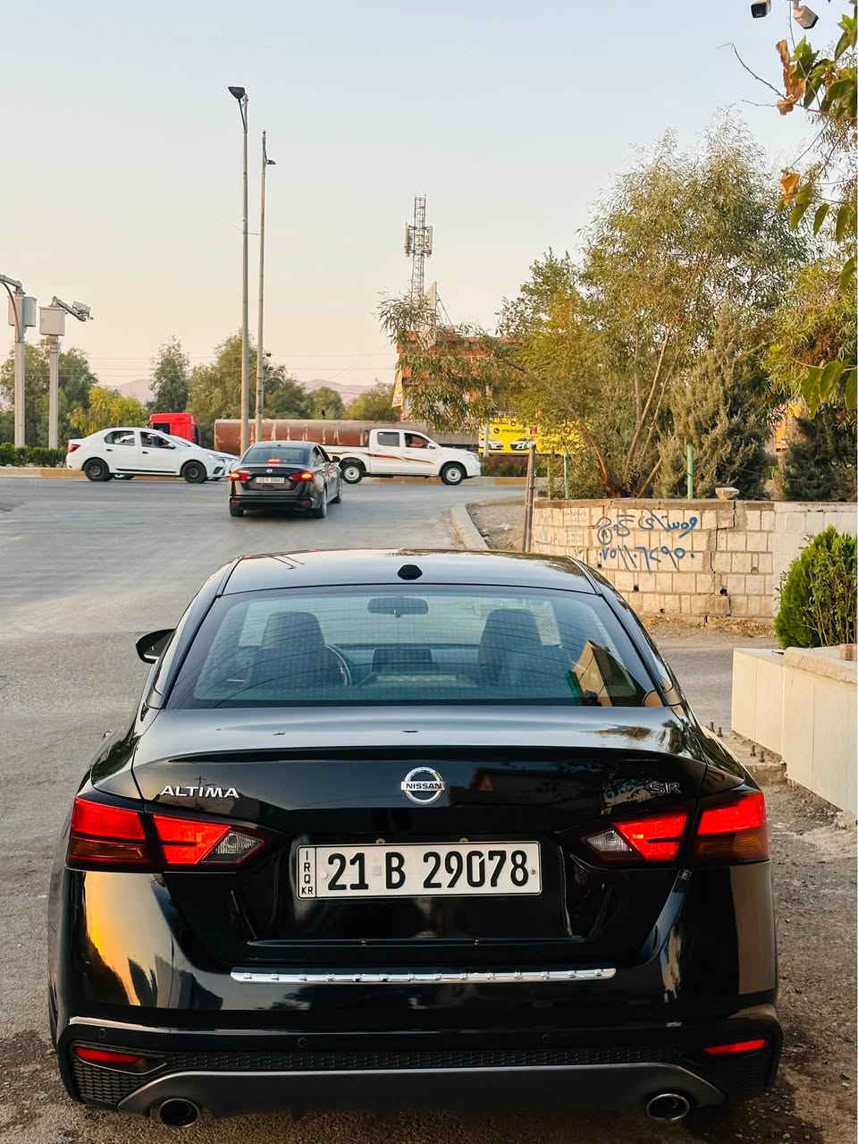 Nissan Altima 2022 SR
نیسان التیما ٢٠٢٢ SR
دووپارچە و پەلەیە بۆیاخ 
گێرو مەکینەی بەشەرت نەکراوەتەوە
٥٨ هەزار ڕۆشتوە
سەنەوەی تازەیە تا ٢٠٢٩ بەناو خۆمەوەویە 
سعری / ١٢٤$
                                                            *********** Singapore
