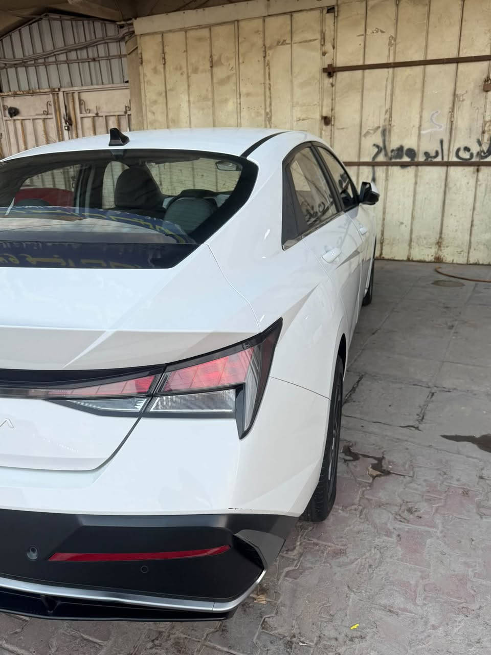 السلام عليكم

النترا 2024 تجميع الصين 

محرك 1500دبل نوزل 

رقم اربيل تريد تحويل تريد وكاله 

مواصفات السيارة

شاشة 

كامرة خلفية 

عداد الكتروني 

كشنات جلد لون احمر❤️👌🏻

فتحت سقف

اشاير بلمري

مري شفط وترحيب 

حساسات امامية وخلفية 

السيارة مكفوله صبغ وتبديل 

ماشية 25 الف

 سعر السيارة 136بيها مجال قليل 

مكان السيارة بصرة 

***********
