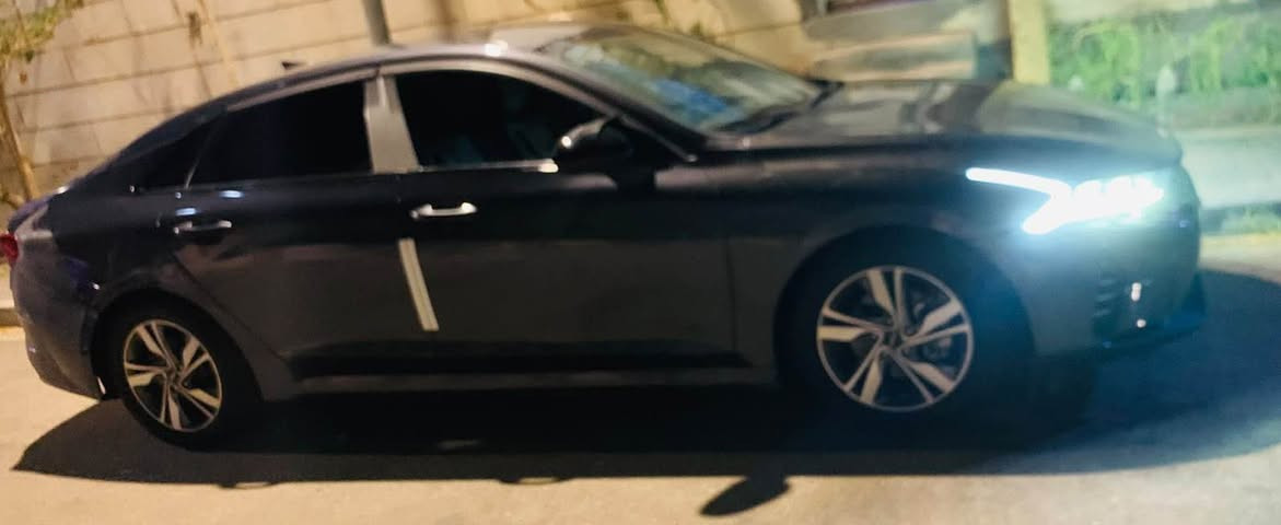 مراوس فقط اعتذر عن البيع 
كيا كي فايف ٢٠٢١ جاهزه للااخير كلش تراي وين متريد كير مكينه حداده تبريد تخم تاير كلها جديده حادثها يمك بالصور اراوس فقط ماابيع ولا تسالني شنو سعرها انت شوفها تفيدك نزلي شنو عندك وكلشي بالقسمه معوقين باقيلها اقل السنه وتصير حره 
استفسار خاص فقط مراوس توسان وارد امريكي او سنتافي امريكي شنو عندك كلشي بالقسمه البصرة, العراق
