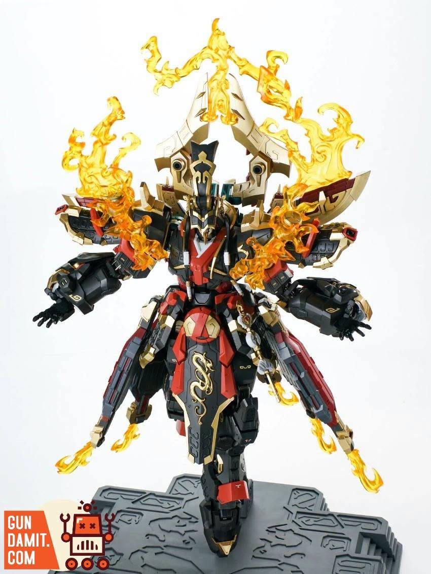مجسم الآلي (Model Kit) لشخصية الإمبراطور الأول "شين شي هوانغ" (ينغ جينغ - Ying Zheng) بمقياس 1/100. المجسم من إنتاج شركتي Sunday Hobby و MJZ Studio (وتوزعه أيضاً شركة Takom) ضمن سلسلة "Ming Jiang Zhuan" المخصصة للآليين المستوحاة من التاريخ الصيني.يتألف هذا الاصدار الفاخر من هيكل معدني داخلي (Diecast Frame) مع قطع بلاستيكية خارجية. يأتي المجسم بارتفاع يقارب 25 سم للآلي، ومزوداً بتنين أسود ضخم يلتف حوله ويصل طوله إلى 60 سم، بالإضافة إلى سيف ملك تشين الإمبراطوري
ويتكون اكثر من 1800 قطعه تقريبا توفر لدينا للبيع يوجد توصيل لجميع المحافظات واتساب ***********

نص مكتوب في الصور:
- GUN DAMIT. COM
- GUNDAMIT.COM