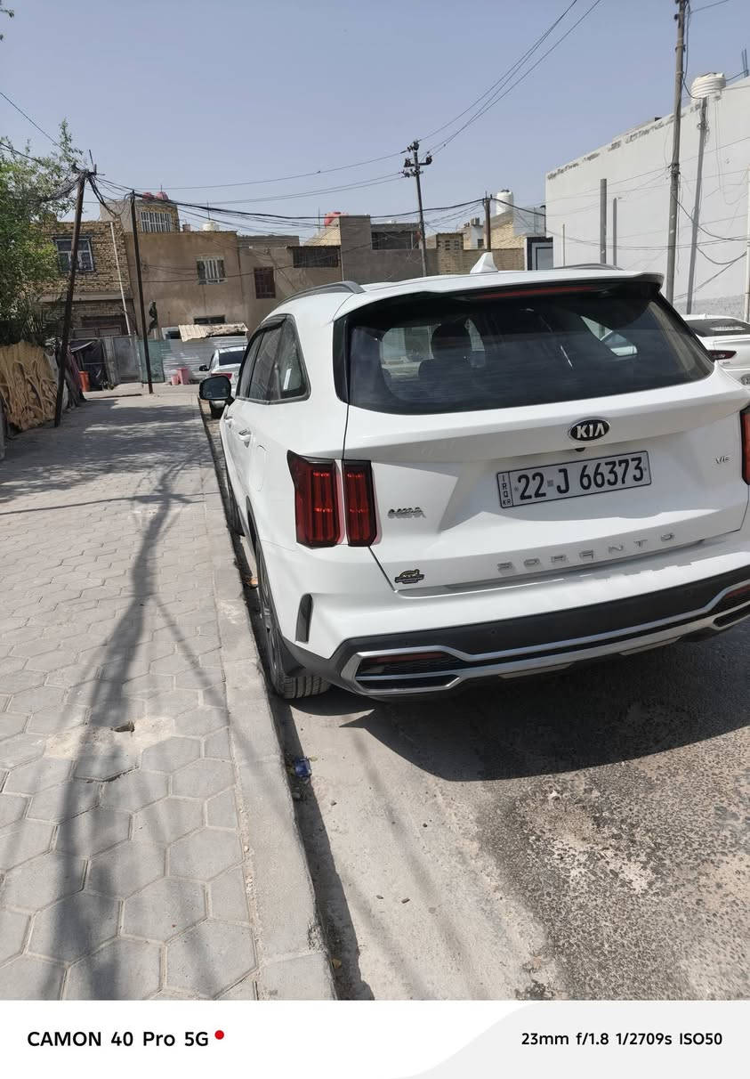 مكلف بالنشر 
للبيع ومراوس سورنتو موديل 21  خليجي فول
 مواصفات واحد على واحد
مبدله 8 قطع تايوند تبدل فقط
 بدون ضربه بدون داخل ماشية 100 الف
سعره 210 وبيه مجال  رقم صاحب السياره
 ***********
