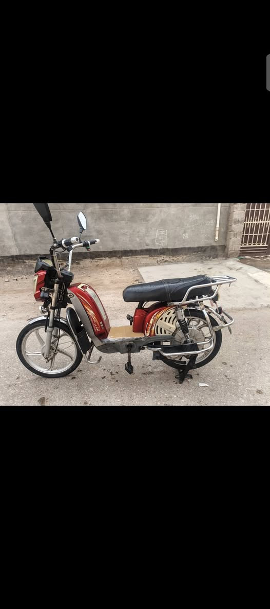 ماطور شحن • نظيفه • بطاريات ١٠ف