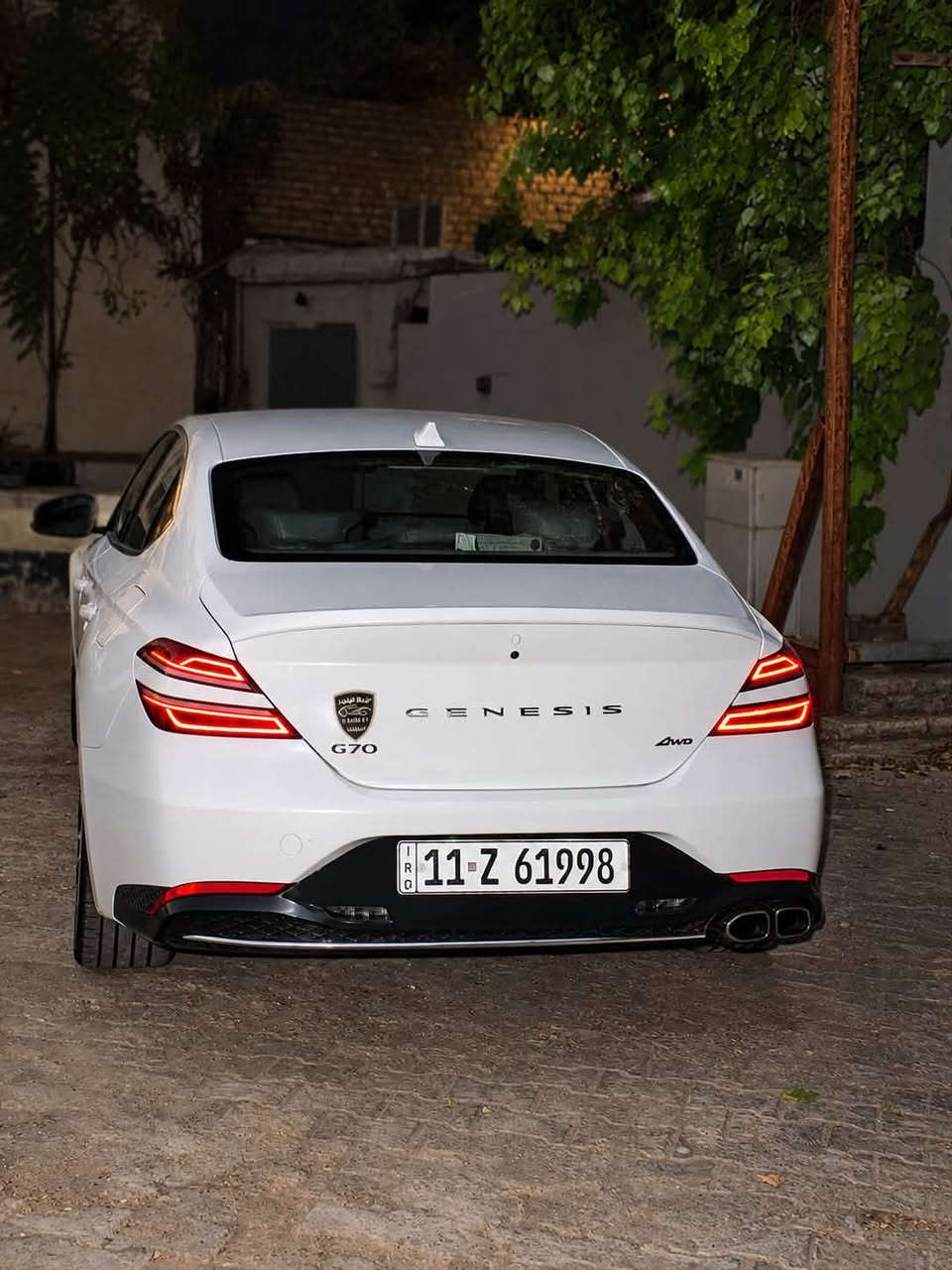 جنسس G70 • ٢.٠ توربو • دفع رباعي