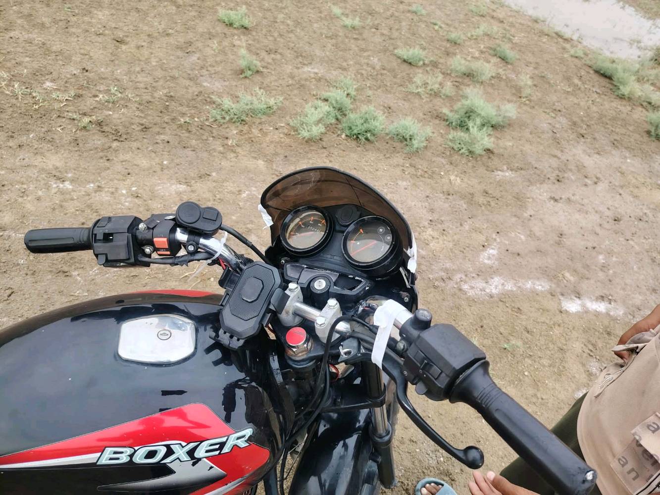 بوكسر • ٢٠٢١ • مجال بسيط