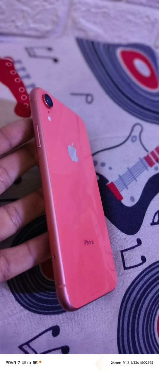 ايفون XR مبدل بطارية اصلية جهاز يخبل ذاكره ١٢٨ الجهاز شغال كامرات صوت جهاز يخبل سعره 150 وبي مجال حك جيه مكاني حي الجهاد *********** واتساب
