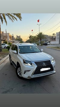 للبيع لكزس برادو GX460  موديل 2020   فول موصفات 1/1  خليجية  ومعروفه م...