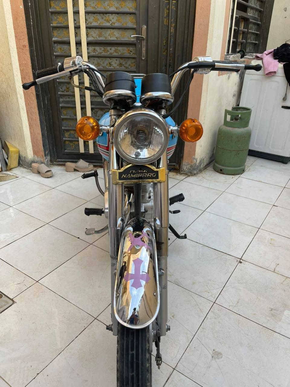 السلام عليكم 
نامه برو مديل 23 اوراق سكنر برغي ممفتوح بيه والسعر 650 وبيه مجال 
اي ستفسار 
*********** النجف, العراق

