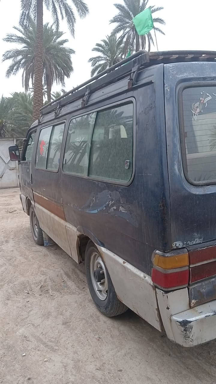 سلام عليكم اخوان كيا بستا للبيع موديل 95 الماني نجف سياره حداديه نص عمر واكسن ومكينه اوكير بشرط راعيهه موجود بس ماندله ١٧ورقه وبيه مجال لمكان بابل لكفل***********
