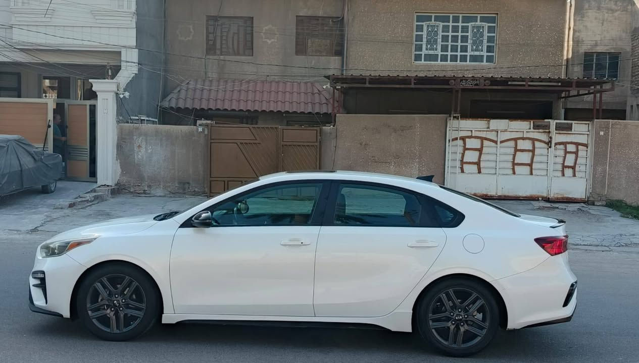 ‏
‏
‏السلام عليكم - كيا فورتي 2021 GT Line فول للاخير
‏- وارد امريكي
‏- حادثها جاملغ وبنيد فقط - بدون شاصي ولا لغد - صور الحادث موجودة
‏- مكينة 2000 DOHC  دوش - كير AT المرغوب - كير ومكينة مكفولات
‏- مواصفات: بصمة تشغيل وابواب - فتحة - شاشة لمس - كامرة دوارة - رادار امامي + جانبي - حساس خلفي - تحكم ستيرن جهتين - ويل كب كروم - داخل جلد اسود
‏- تبريد ثلج - صدر امامي خلفي جديد - طخم تاير جديد
‏- رقم اربيل باسمي تحويل مباشر
‏- مكانها بغداد - المشتل
‏- السعر: 138 وبيها مجال بسيط
‏- للاتصال: ***********
‏
