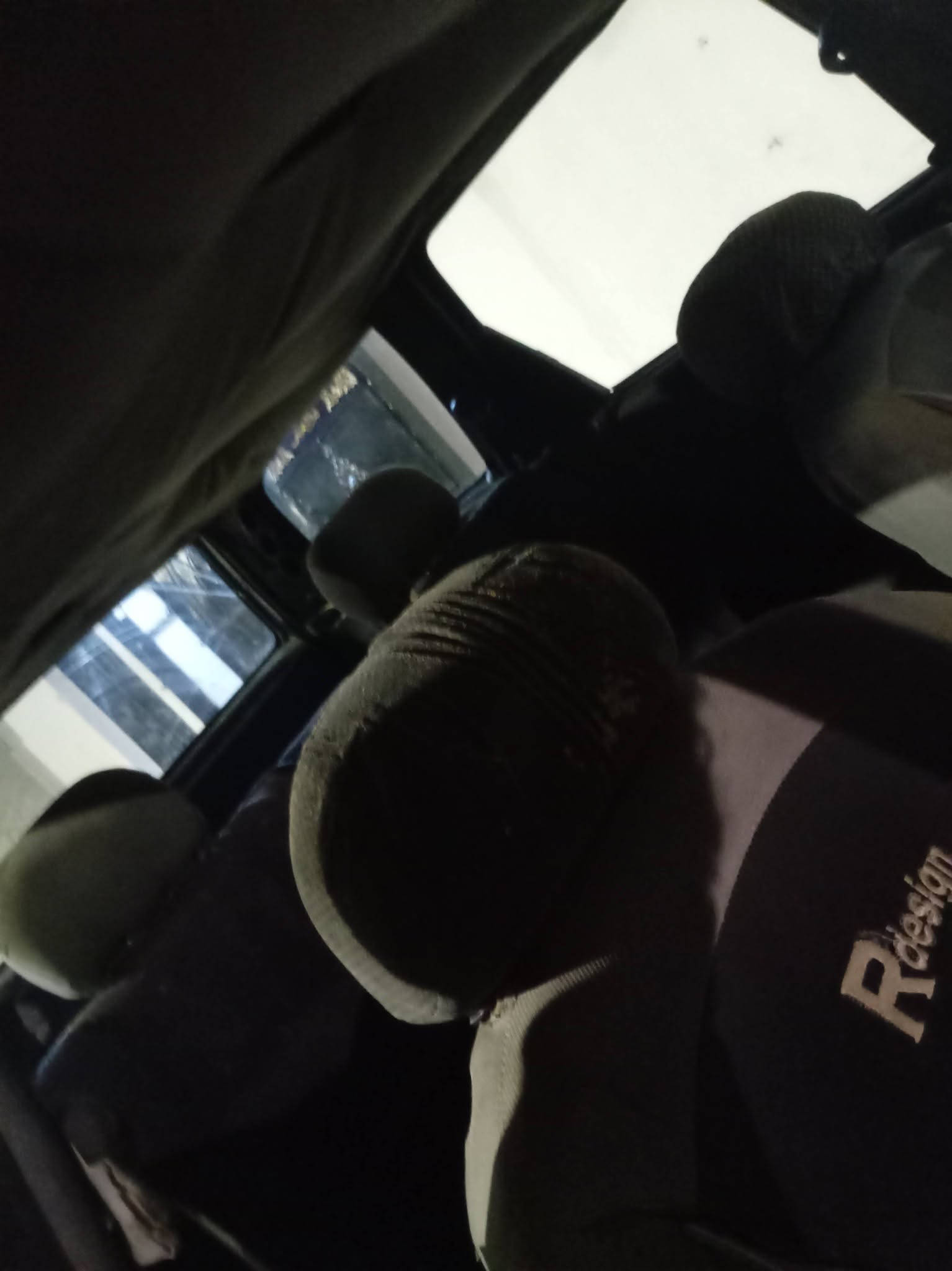 فورت سكورت مديل١٩٩٢سنويه خضراءمحركشرك كشر كدام العين بدون تبديل. سعر ٩ ورقه وبيها مجال ت***********ت***********

