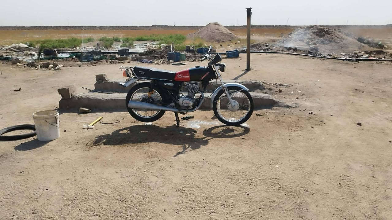 سلام عليكم شباب دراجه البيع ماعوزه  شي جاهزه مكاني مزارع زبير قرب صيطرت بقايب***********
