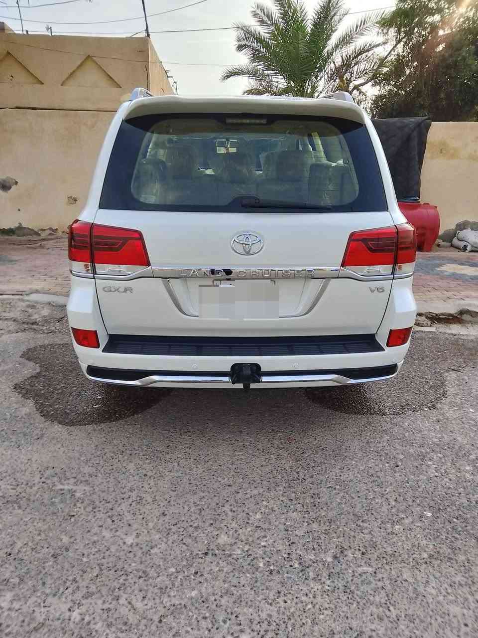 لاندكروز بريم • ٢٠١٧ • مكفوله