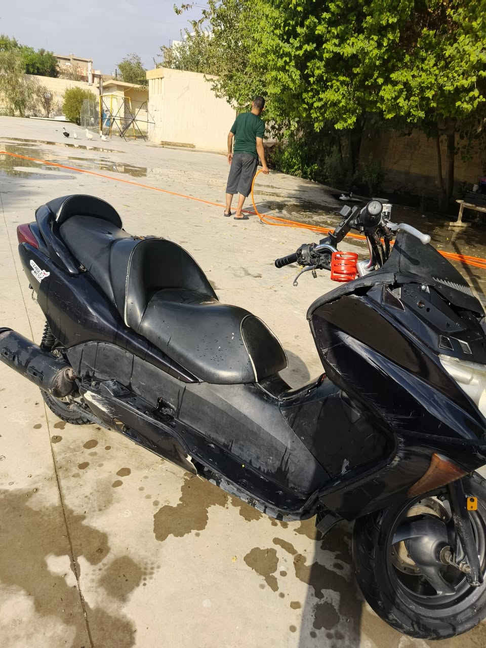 فورزه للبيع جاهزه من كلشي شغاله ومكفوله السعر 500وبيها مجال الشراي يتصل ويدلل مكاني كركوك***********
