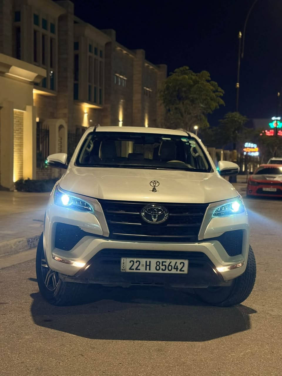 فورتشنر Fortuner موديل 2024
السيارة وكالة عبد اللطيف جميل 
شاشة تدعم ابل كار بلي واندرويد أوتو 
مري شفط 
الأضائة Led
محرك 2700
تبريد 3 قطع 
7 راكب 
ماشيه 26000 قابل للزيادة
3 وضعيات قياده ECO -Normal-Power
مثبت سرعه 
تحكمات ستيرن كاملة 
كامره خلفية 
حساسات أمامي خلفي 
H2 دفع ثنائي خلفي 
H4 دفع رباعي بسرعات عاليه 
L4 دفع رباعي للطرق الوعره 
السياره عليها نانو سيراميك ابو الضمان + تغليف كامل جلد من الداخل من أرضيه وكشنات 
رقم أربيل الدولي بأسمي 
السياره كفالة عامه عده شخوط بسيطه جداً بالدعاميه. مكاني كربلاء
السعر $300وبيه مجال 
للتواصل واتس ***********
