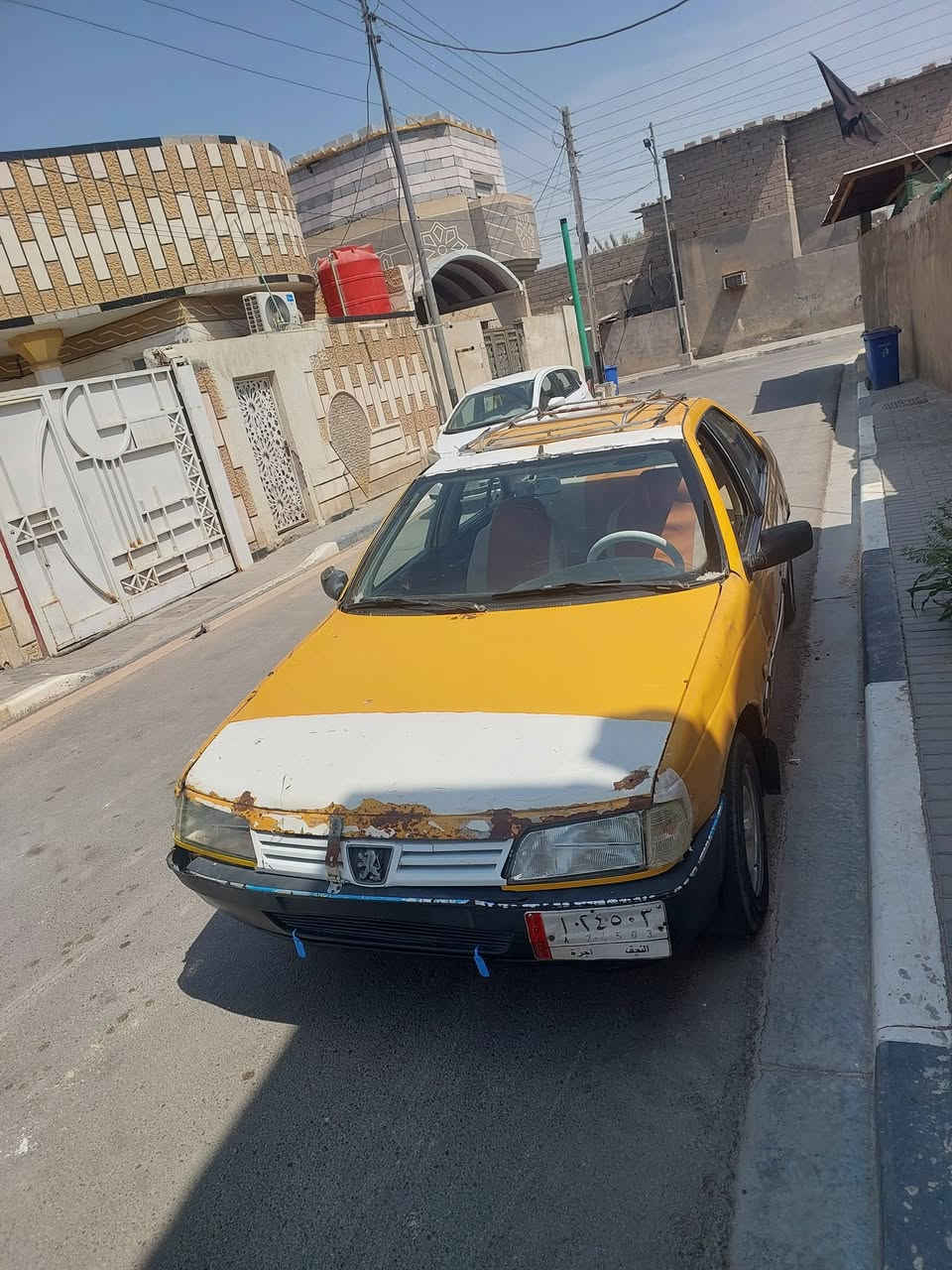 سلام عليكم بيجو روى  كير مكينه كفاله سنويه تنتهي بل 2027نهاية راعياه ماوصله سعر 13 بيه مجال لطيبين متواجد وتساب لمو شراي لاواعد كذب ***********
