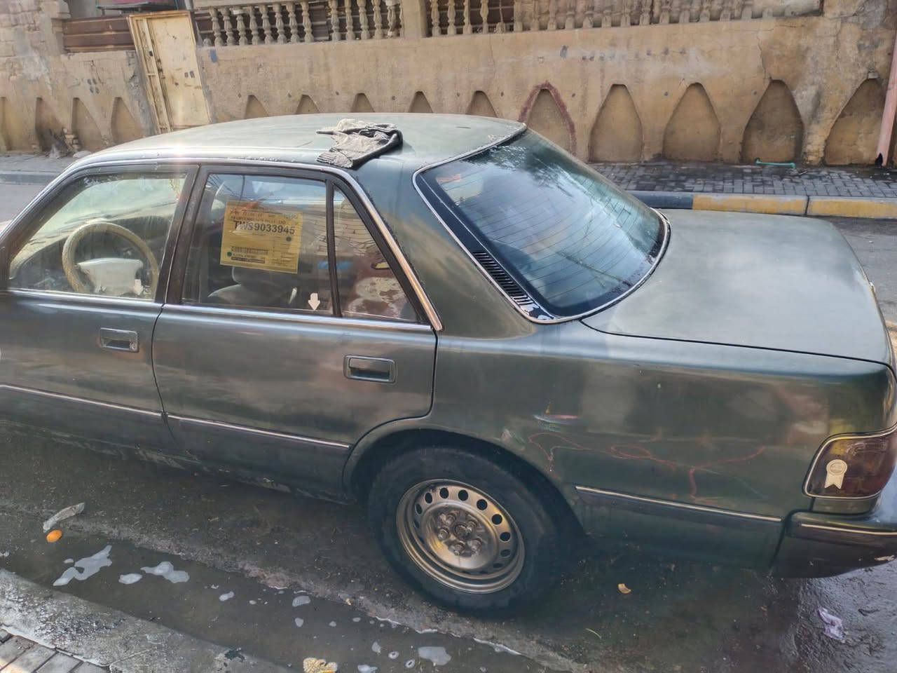 سلام عليكم  سيارة مارك كصيف اصولية مديل 1992 لونه زيتوني السعر 27 ورقة وبيها مجال للتواصل ***********
