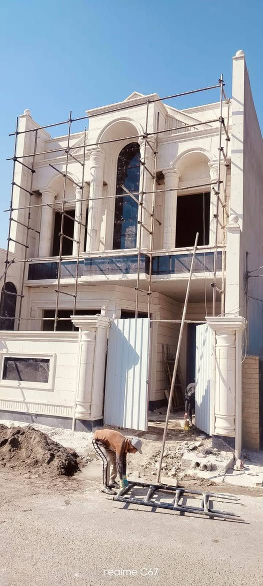 كادر مصلاوي نشتغل حجر واجهات شغل هندسي وسعر مناسب الاستفسار ***********
ملاحظة 
ذا اكو مكتب بل فلوجه افتح مكتب مال شغل حجر مرمر
