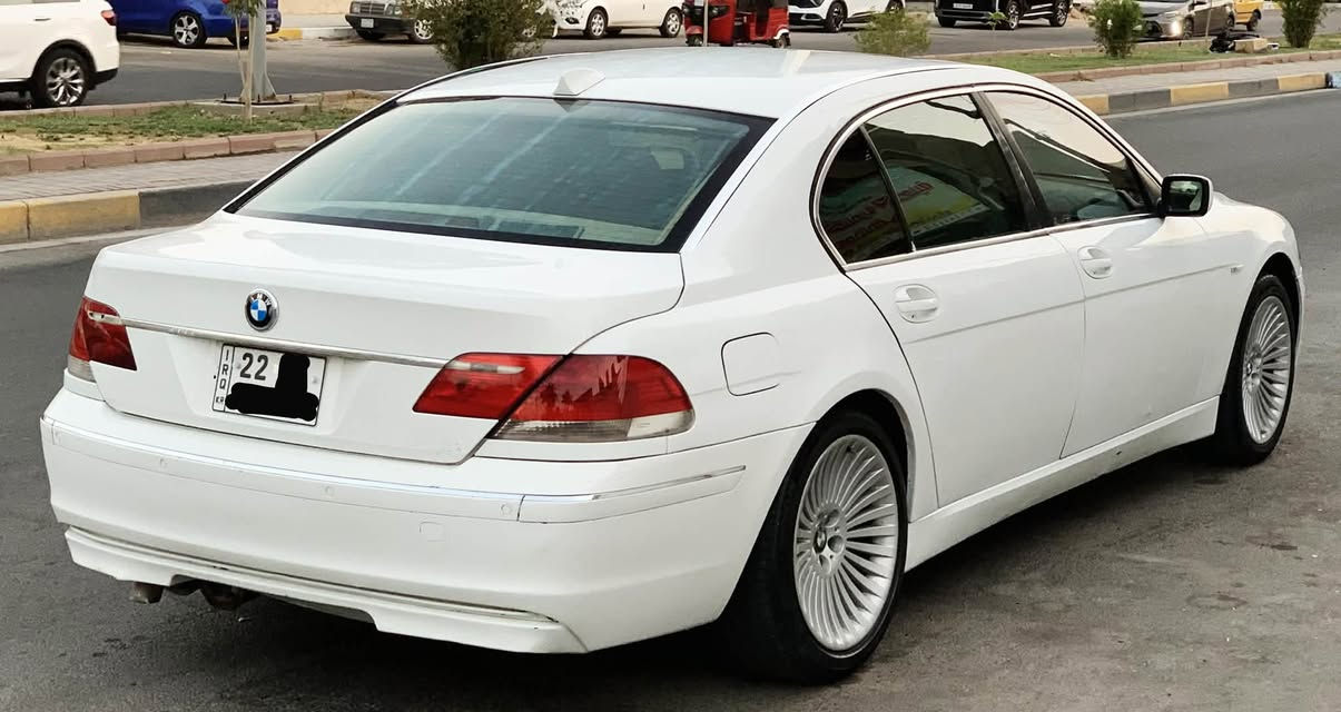 السلام عليكم من رخصة الادمنية
للبيع BMW 730Li باخرة 2008 باب طويله
بيهة رش جماليه بدون قطرة معجون 
و طخة بالجاملغ الامامي الباقي كفاله
كير مكينة تبريد كفاله صدر نص عمر
السيارة فول مواصفات بيبان شفط 
هاند بريك دكمة كشنات فول كهرباء
ستيرن كهرباء فول مواصفات للاخير 
رقم اربيل ب اسمي سنوية و هزة جدد
مكانها بغداد عارضها ب 117$ بيها مجال 
اي استفسار ***********
